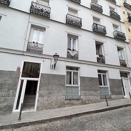 Redondilla Apartment Madrid Bagian luar foto
