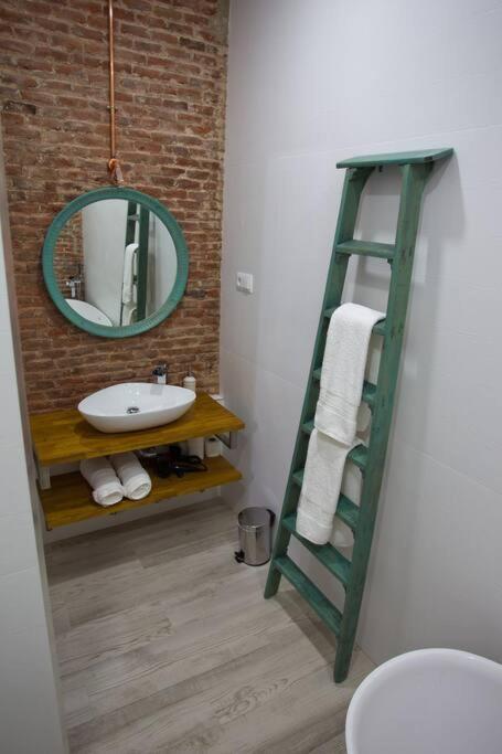 Redondilla Apartment Madrid Bagian luar foto