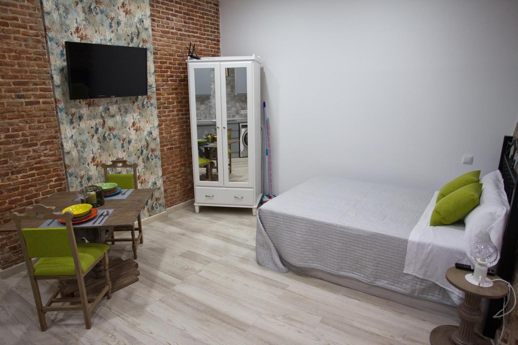 Redondilla Apartment Madrid Bagian luar foto
